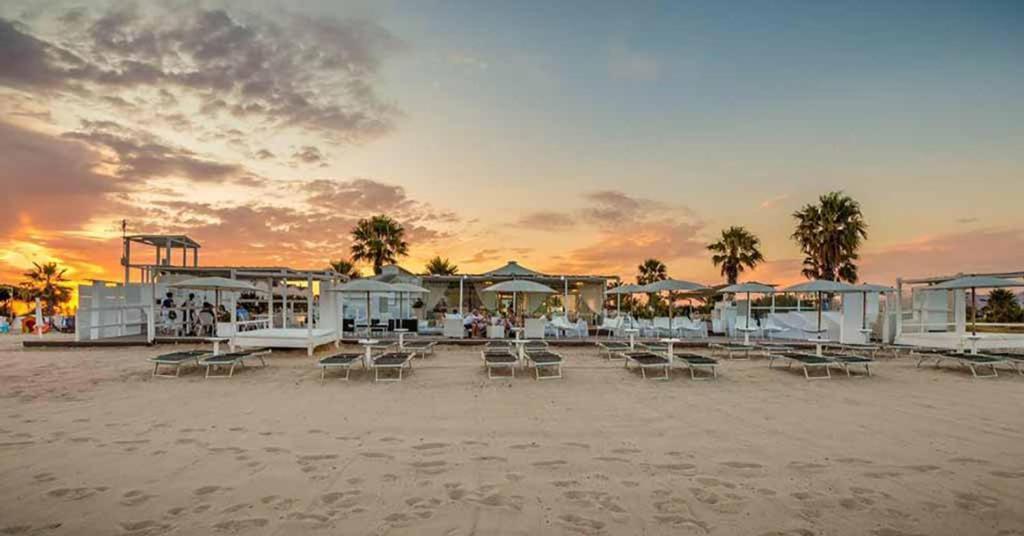 ### Appartamenti Sulla Spiaggia Al Poetto ### Cagliari Extérieur photo